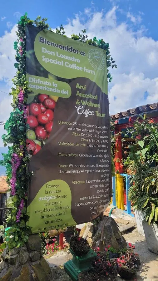 אכסניה מדיין Cabana Parque Arvi Vista Panoramica קולומביה